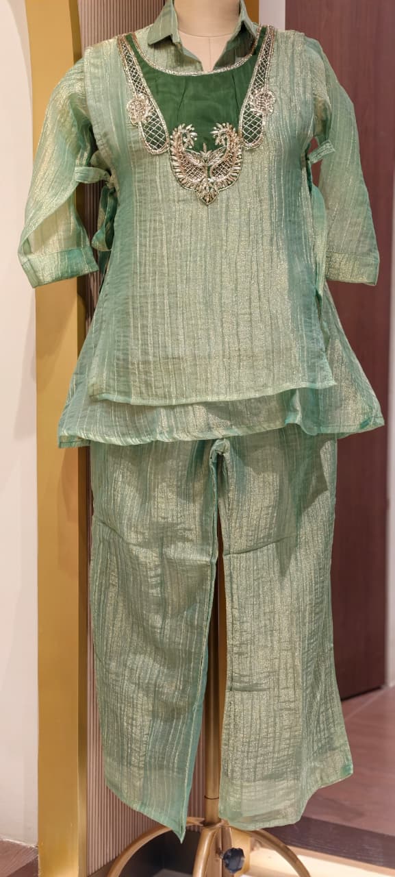 Elegant Contrasted Yoke Overlay Crush Tissue Festive Co-Ord Set- 15318