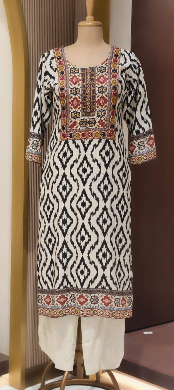 Beautiful Highlights Multi Prints Slub Linen Full Suit Set With Dupatta- 15469