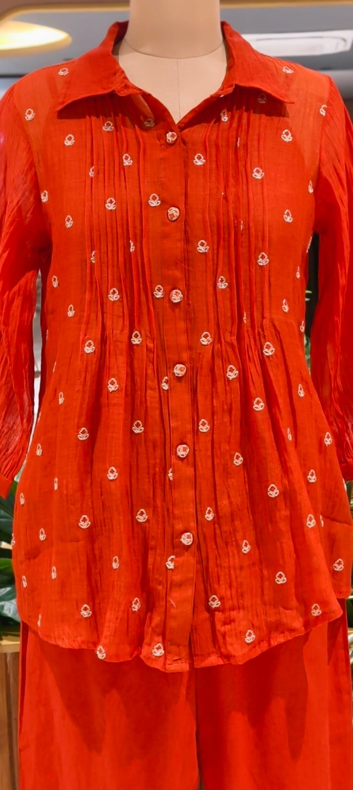 Tiny Floral Intricate Embroidery Inner Style Co-Ord Set In Crush Mul-Chanderi Fabric- 15619