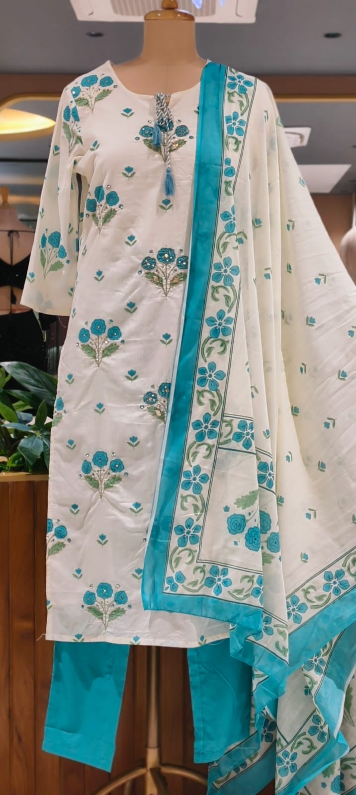 Cute Floral Motifs Watermark Look Tassel Accent Cotton Full Suit Set With Dupatta- 15666