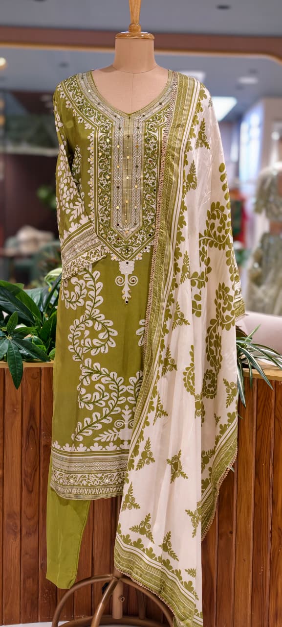 Mehendi Green Traditional Paisley Motif Printed & Mirror-Work Yoke Ethnic Suit Set with Dupatta-