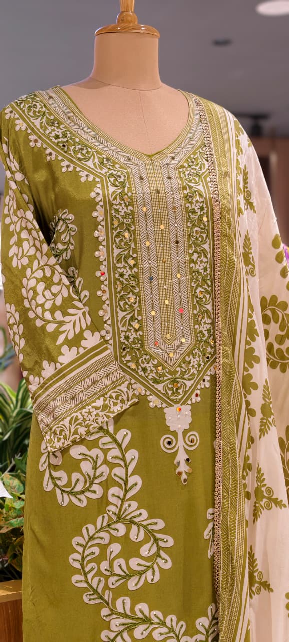 Mehendi Green Traditional Paisley Motif Printed & Mirror-Work Yoke Ethnic Suit Set with Dupatta-