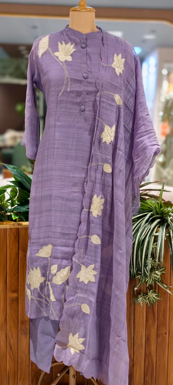 Solid Surat Mul-Chanderi Flral Applique Full Suit Set With Dupatta