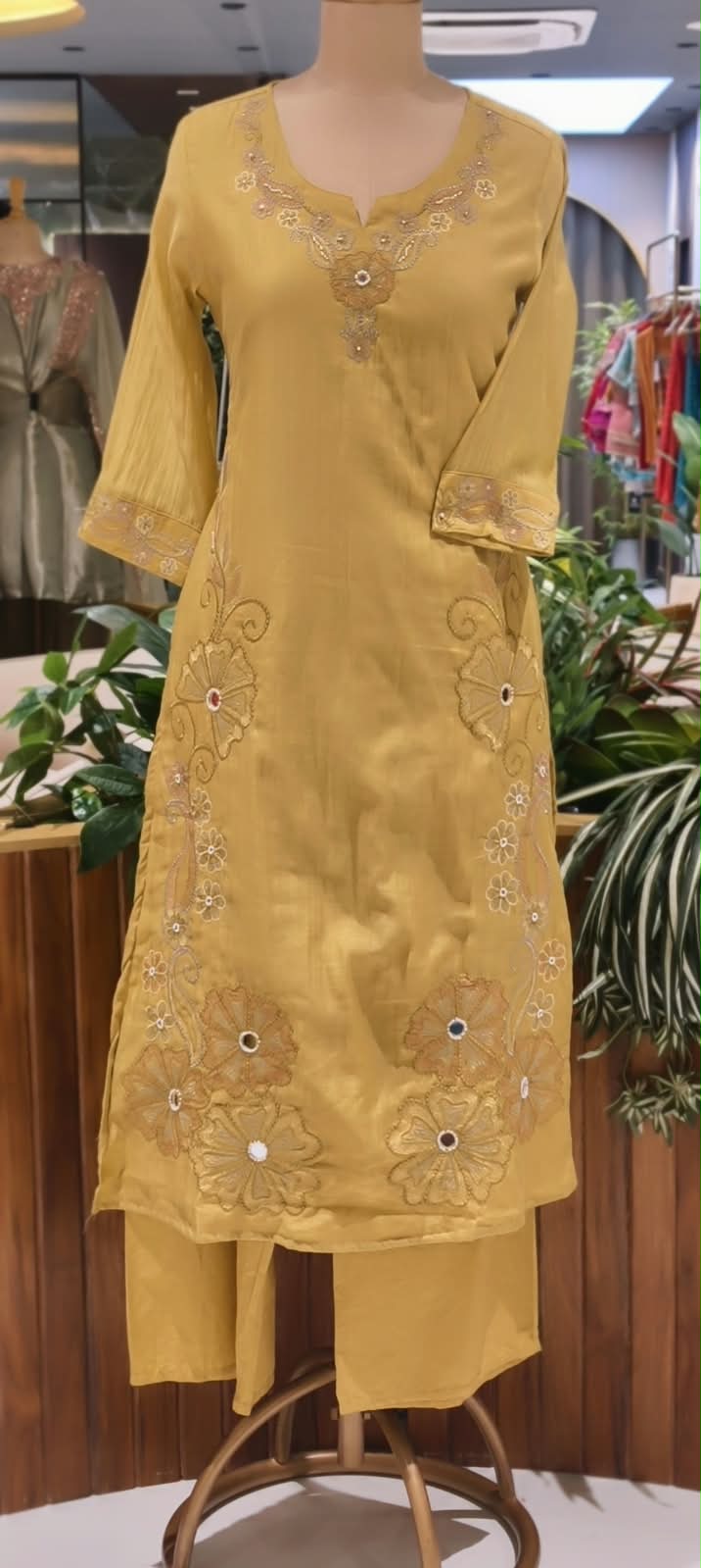 Intricate Embroidered Elegance Surat Mul-Chanderi Straight Full Suit Set With Dupatta- 16085