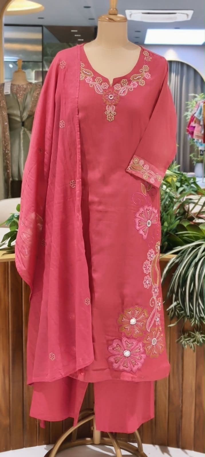 Intricate Embroidered Elegance Surat Mul-Chanderi Straight Full Suit Set With Dupatta- 16085