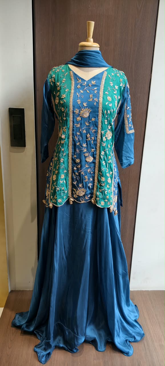 Heavy Gota Patti Embroidered Dual Tone Panel Short Kurti Set with Flared Skirt Bottom and Dupatta- 16132
