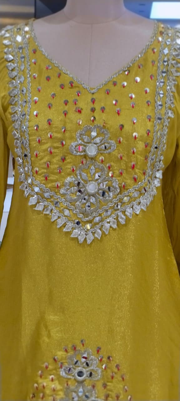 Heavy Foil Sequin Embellishment Short Length Kurta With Farsi Bottom & Seperate Potli In Silk Fabric- 16105